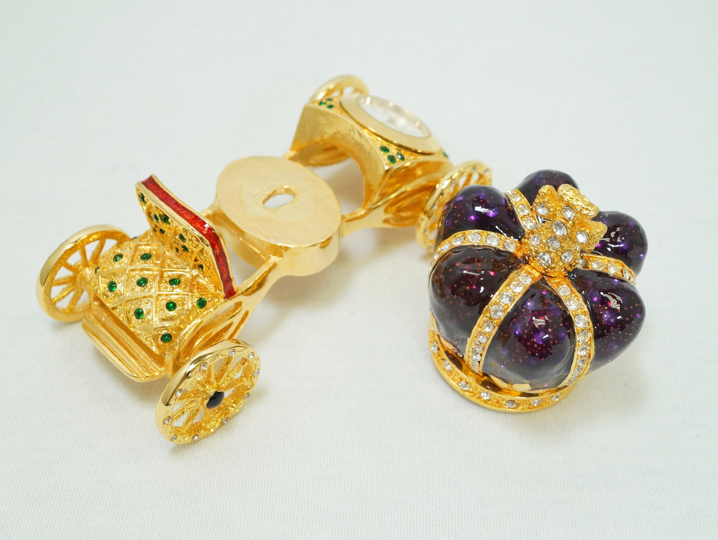 Cristiani Collezione Purple King Crown on Gold Carriage Figurine Ornament