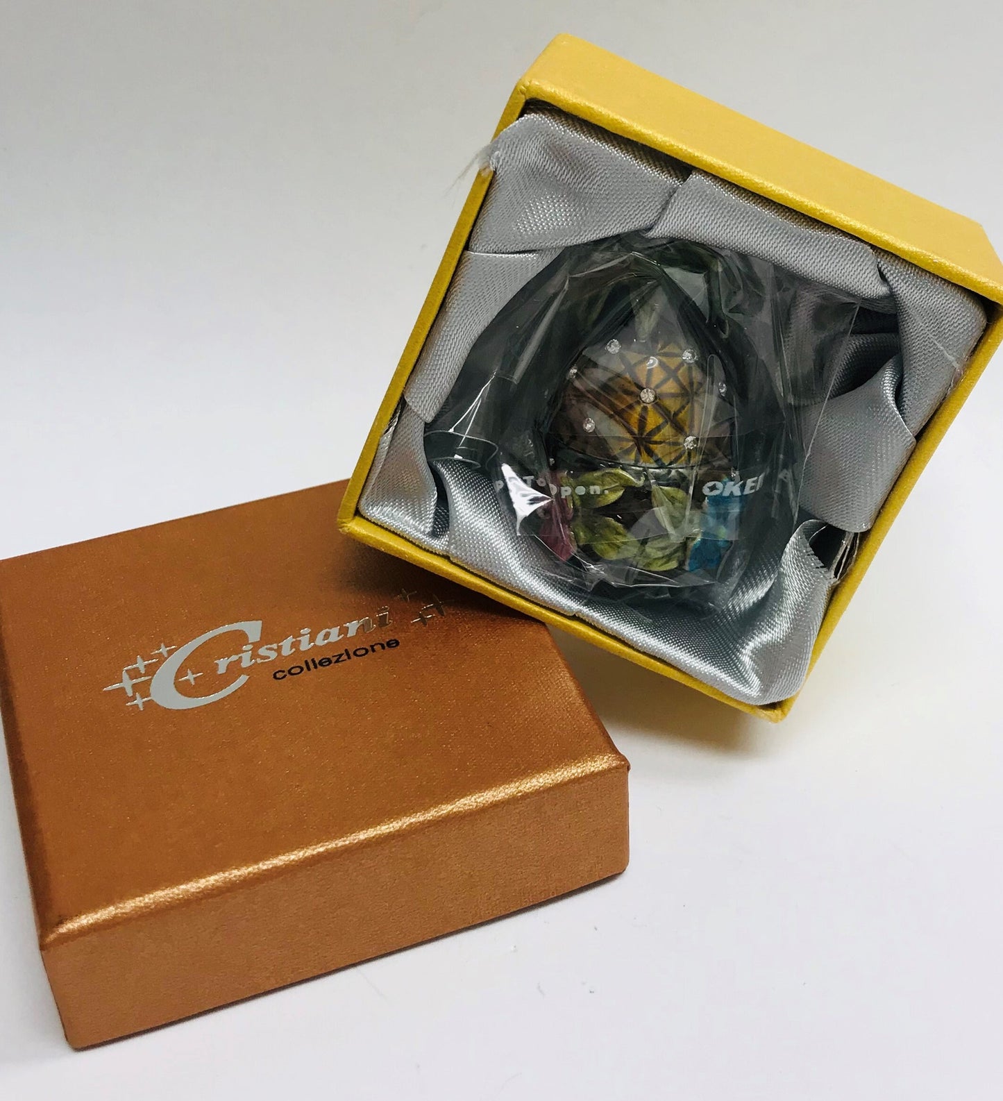 Cristiani Collezione Small Pineapple Trinket Box.