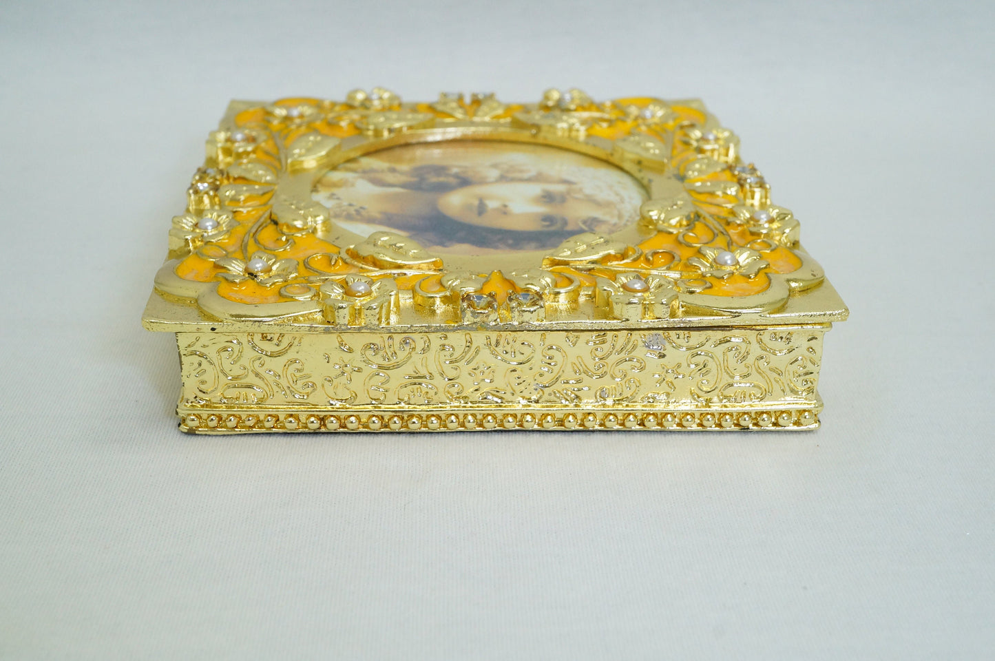 Cristiani Collezione Vintage Square Jewelry Trinket Box with Photo Frame Lid 14K Gold Plated