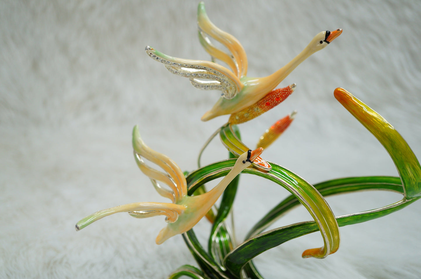 Love Swans Wine Bottle Holder 14K Gold Plated