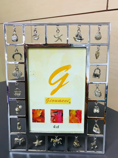 Vintage Charm Photo Frame