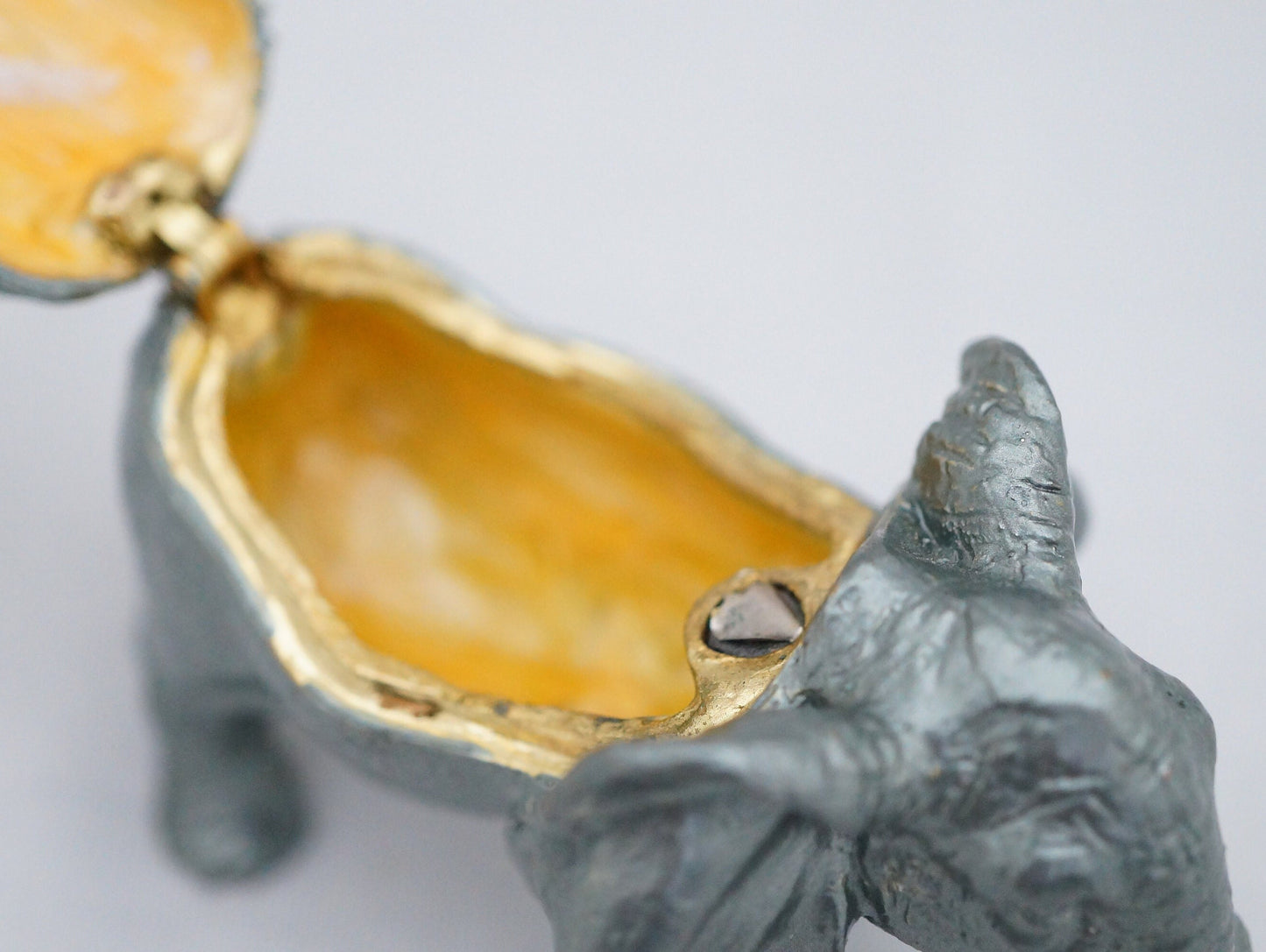 Cristiani Collezione Gray Elephant Trinket Bow Pewter Enameled 14K Gold Plated