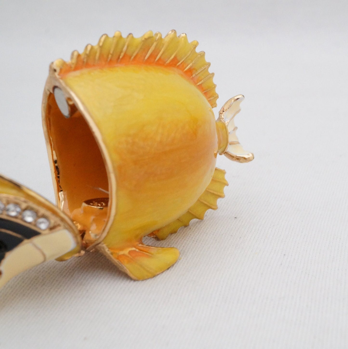 Cristiani Collezione Tropical Butterfly Fish Trinket Pewter Jeweled Enameled 14K Gold Plated