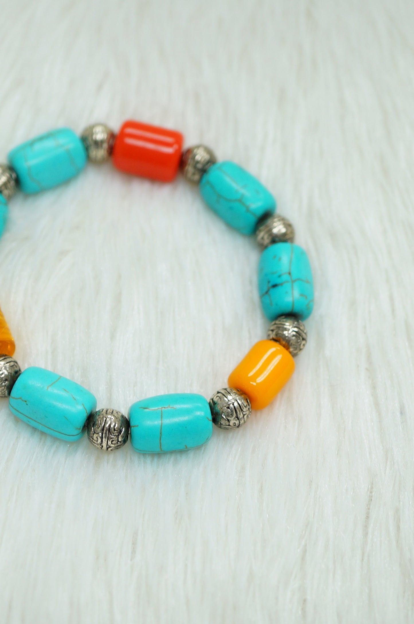 Turquoise Bead Bracelet.