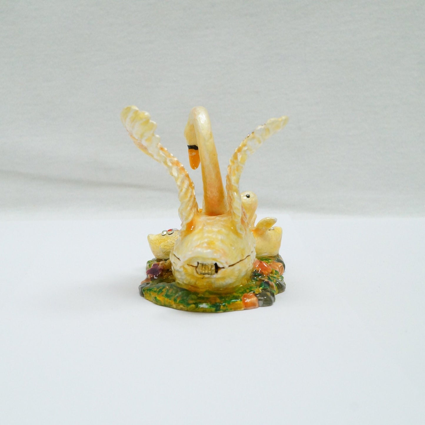 Vintage Mother Swan with Two Babies Swan Jeweled Pewter Trinket