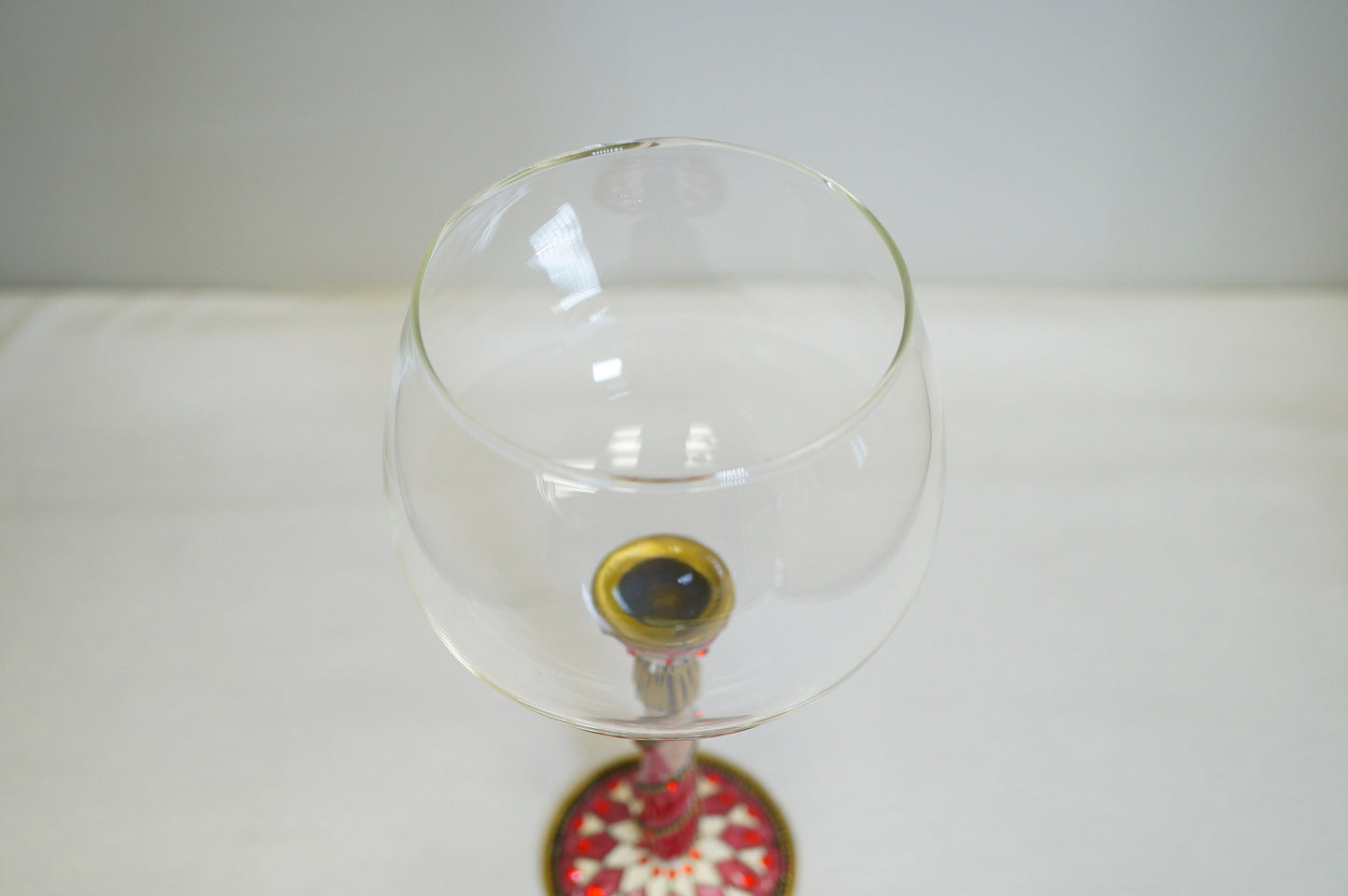 Cristiani Collezione Wine Glass with Decorative Pewter Stem Base 14K Gold Plated