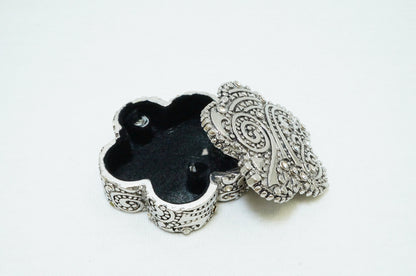 Vintage Chinese Plum Blossom Ornate Pattern Silver Pewter Trinket Box Jeweled