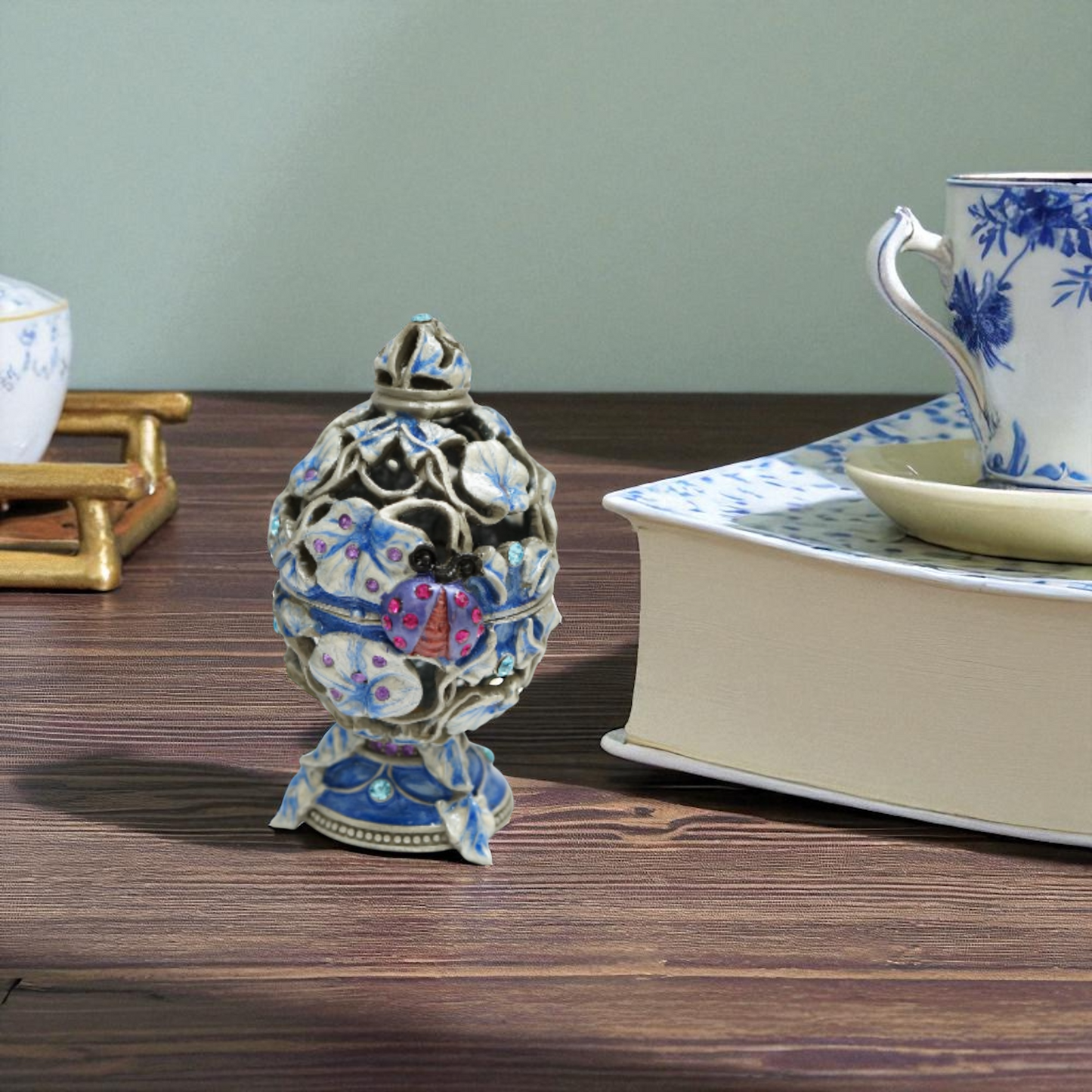 Crisitiani Collezione Blue Leaf Egg Trinket Box