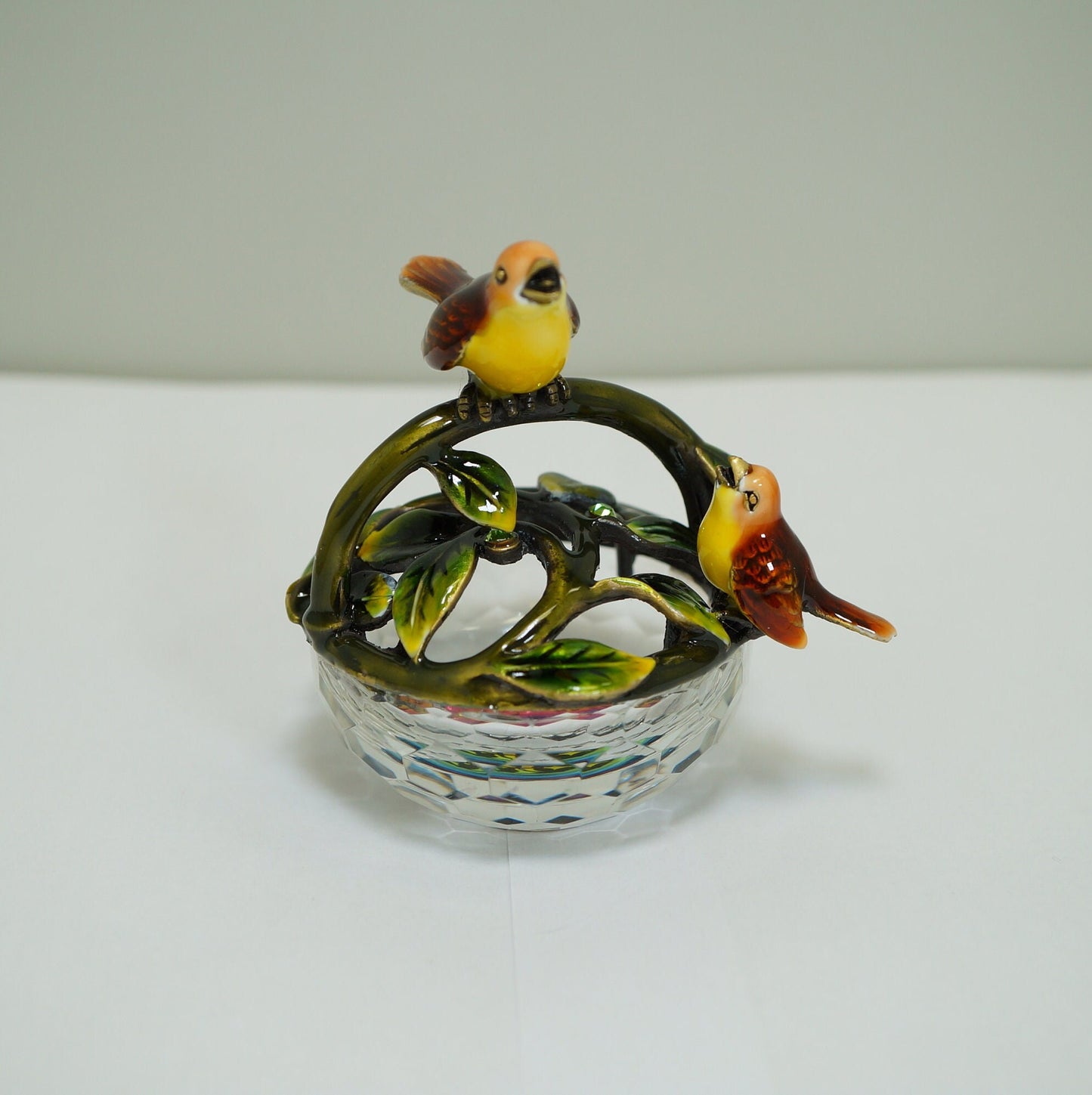 Cristiani Collezione Jewelry Clear Crystal Glass Base with Two Birds on Lid.