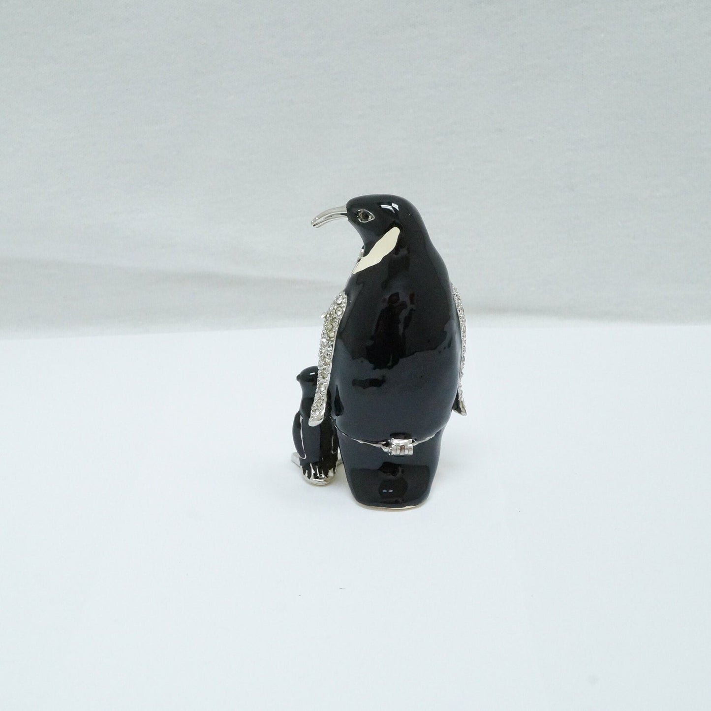 Cristiani Collezione Mother and Baby Penguins Jeweled Pewter Enameled Trinket Box 14K Gold Plated